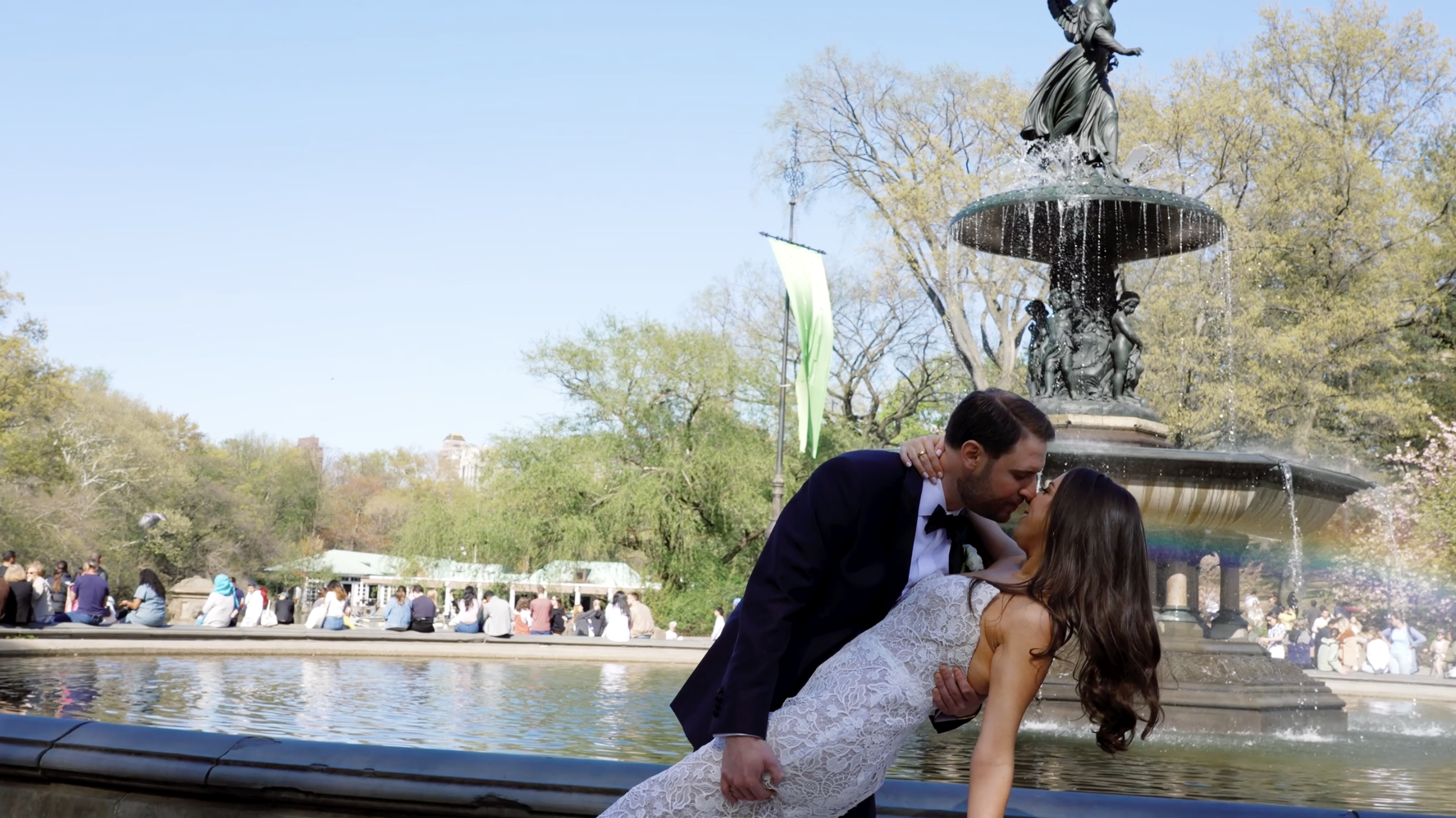 Screenshot 2024 04 22 at 12.24.02 AM - Get Inspired by These New York City Weddings at Loeb Central Park Boathouse